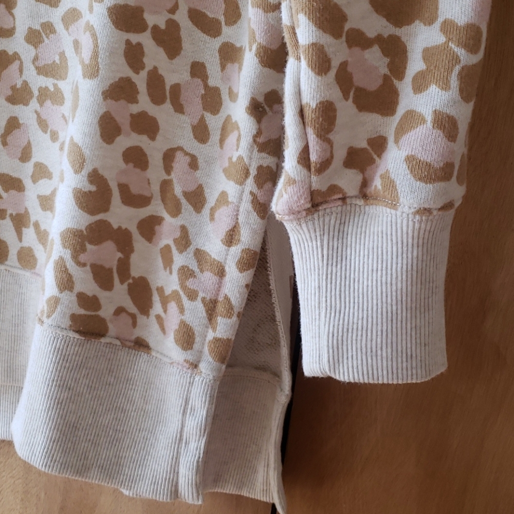 Aerie oversized sweatshirt with side slits Sz Sm - Picture 3 of 3